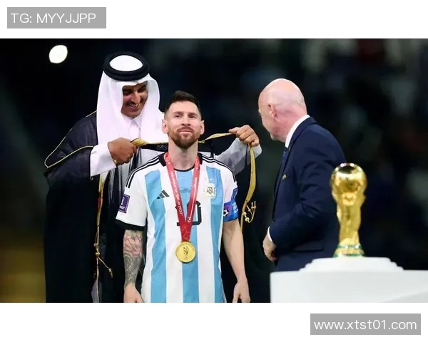 足球之夜盛大告别，致敬辉煌岁月与传奇球星的最后谢幕之战