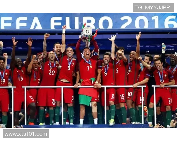 欧洲足球巨星风云录 球场上的传奇与荣耀 欧洲足球巨星风云录 球场上的传奇与荣耀