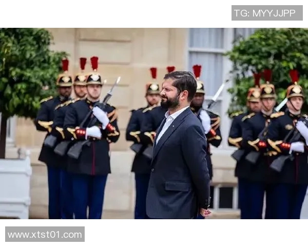 美国足球天才麦肯尼:从青年才俊到国际赛场的崭露头角 美国足球天才麦肯尼:从青年才俊到国际赛场的崭露头角